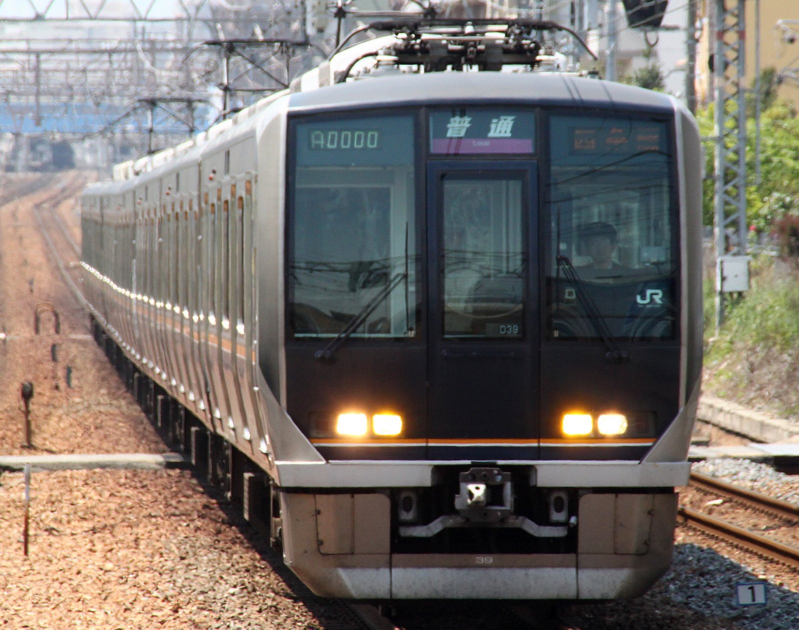 7系リニューアル車と321系を比較する ゆりかもめ通信 On The Blog 7系リニューアル車と321系を比較する ゆりかもめ通信 On The Blog