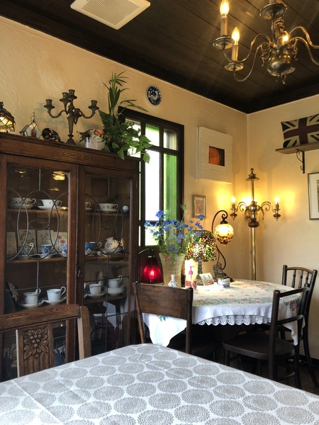 F8595CD6-816B-40CB-B957-A22AEB0DECD3