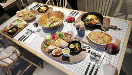 100本のスプーン Futakotamagawa24日オープン ブランドウォッチャー 林ゆり のb B 日記