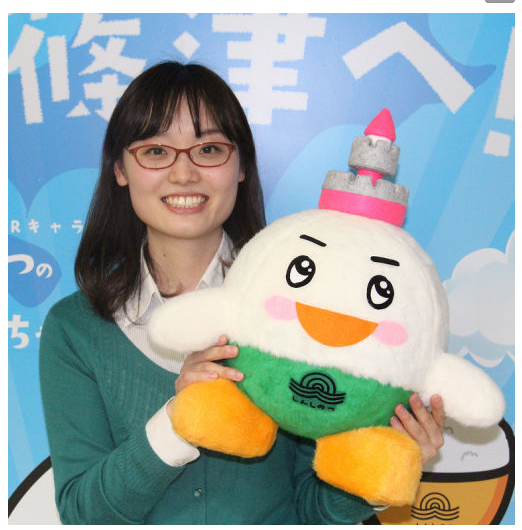 ゆるキャラ 新篠津ゆるキャラ おこめちゃん ほっぺはピンク 修学旅行にも同行 ゆるキャラ 新篠津ゆるキャラ おこめちゃん ほっぺはピンク 修学旅行にも同行