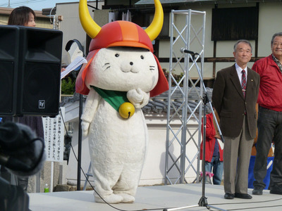 P1070437_small