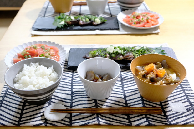 KOZLIFE・KOZ茶碗・カツオのたたき・ご飯①
