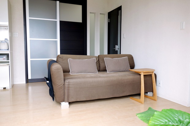 リビング・IKEAソファ①