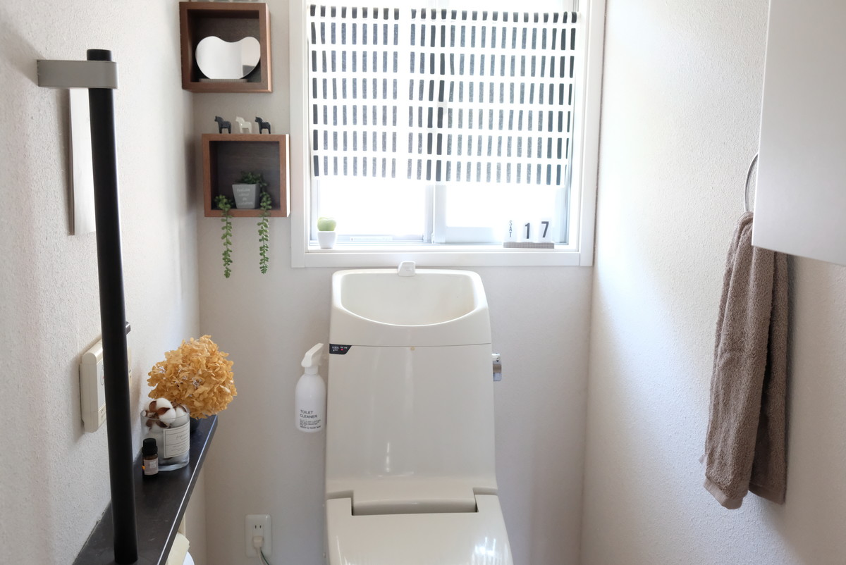 ❷3347トイレ全体・ヒオリエタオル
