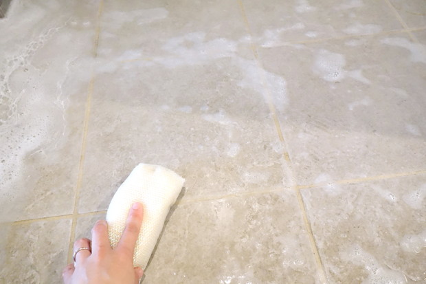 玄関・たたき・タイル・オキシ漬け②