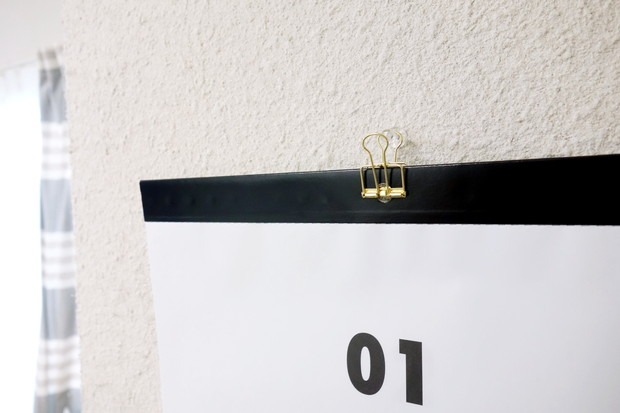 キャンドゥ・A3壁掛けカレンダー シンプル・ダイソー・リーンクリップ①