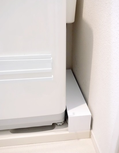 ニトリ・ウォールシェルフ・洗面所・洗濯機横①