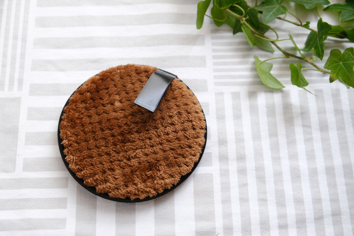 ❷DSCF7285ダイソー・パフ(メイク落とし用、エンボスタイプ)