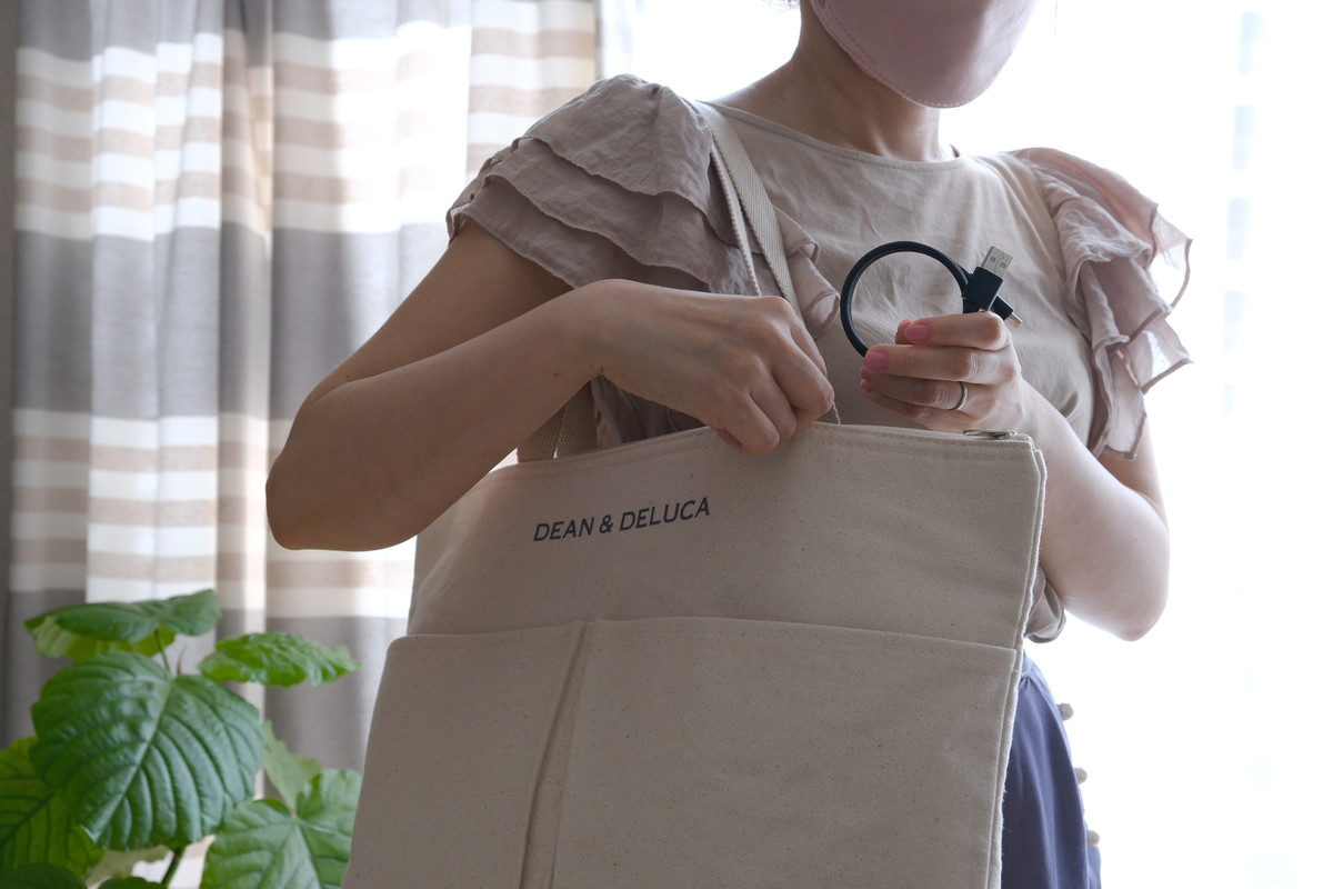 ❼DSCF7379②ダイソー・くるくる収納マグネットケーブル