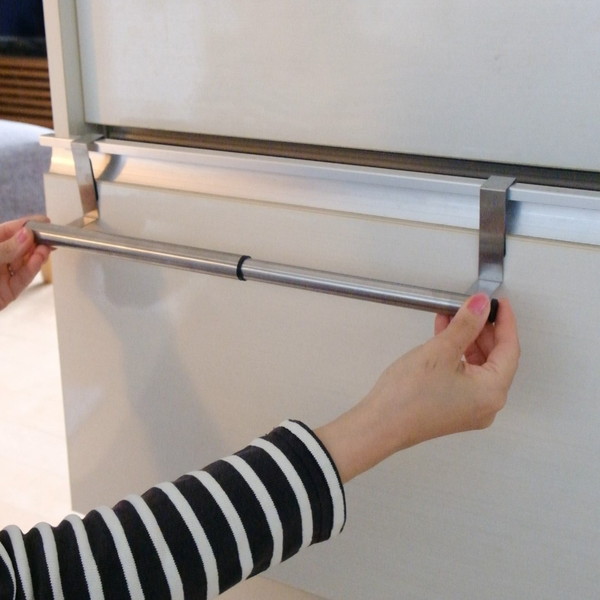 ❽②ダイソー・伸縮できるタオルハンガー