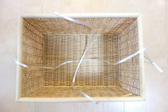 無印・古紙収納①