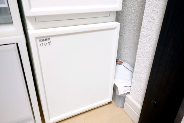 セブンプレミアムライフスタイル タンクタイプ除湿剤・クローゼット①