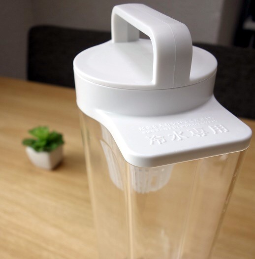 無印　アクリル冷水筒　冷水専用約２Ｌ