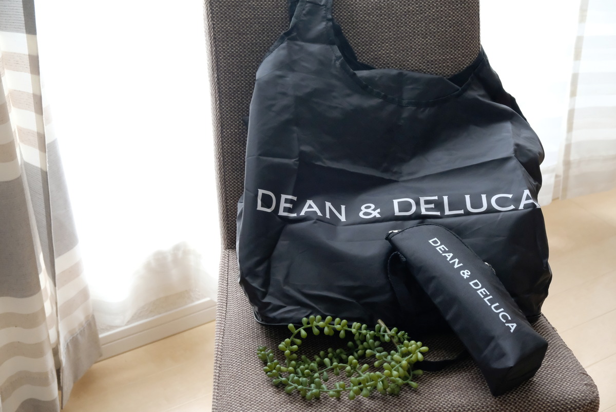 GLOW 2020年8月号・DEAN & DELUCAのレジかご買物バッグ+保冷ボトルケース①