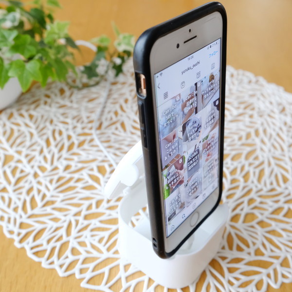 ❼7937キャンドゥ・充電器ケース&スマホスタンド②