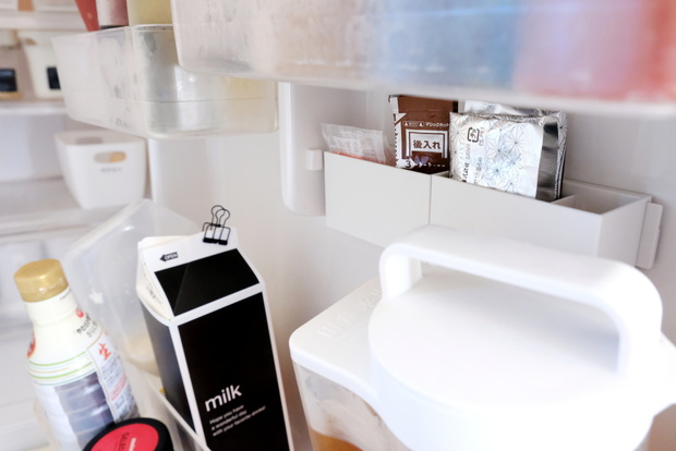 無印・マグネットバー・ポリプロピレンファイルボックス用・仕切付ポケット・冷蔵庫・ドアポケット③