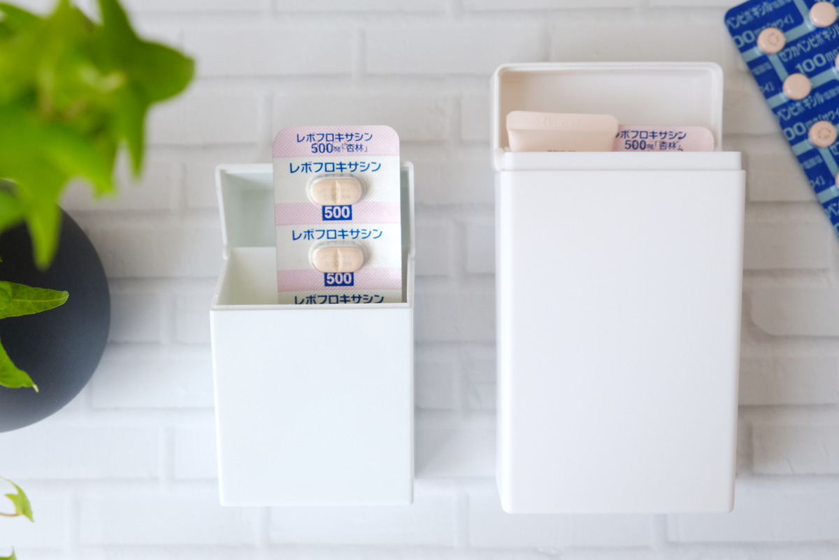 セリア・常備薬ケース・タバコケース②