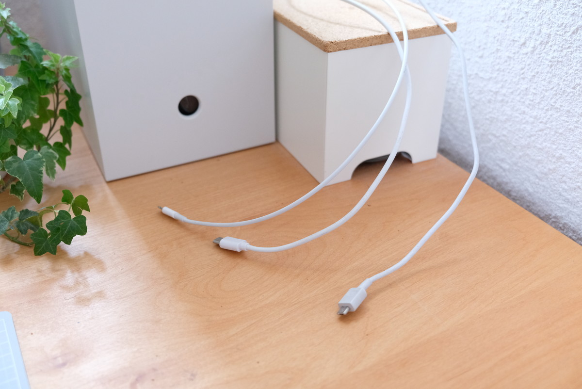 ❶6415充電ケーブル