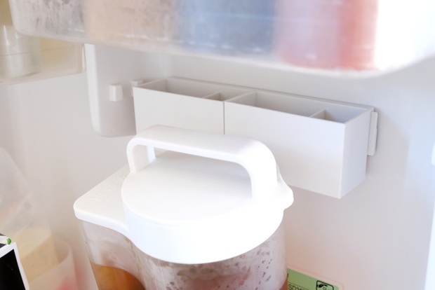 無印・マグネットバー・ポリプロピレンファイルボックス用・仕切付ポケット・冷蔵庫・ドアポケット①