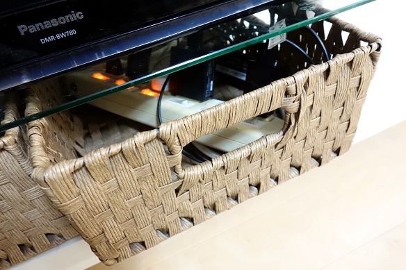 リビング･テレビ台コード整理⑤