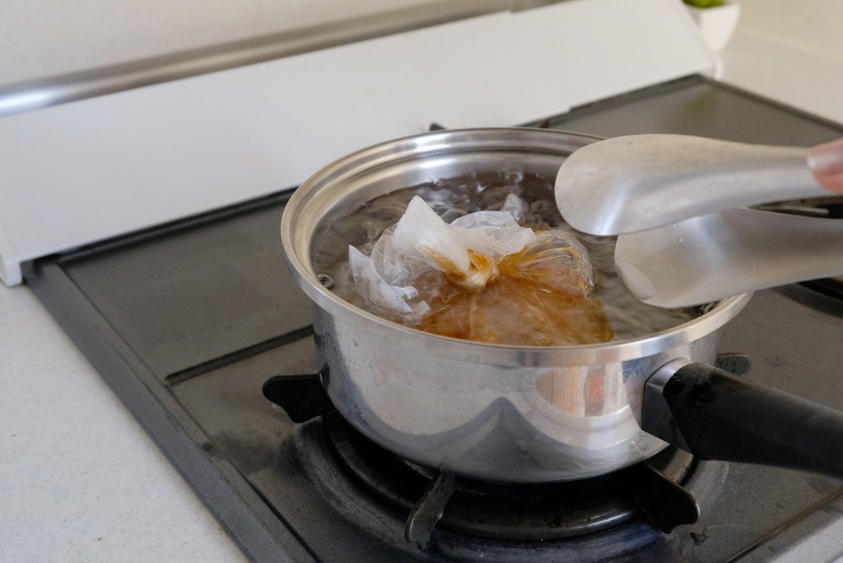 ❶3485②セリア・電子レンジ調理器サラダチキン