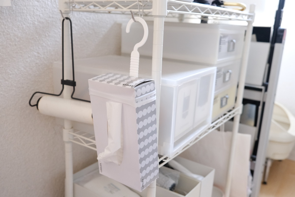 ❻1747キャンドゥ・ティッシュBOXそのまま吊るせるフックシリコーンバンド付