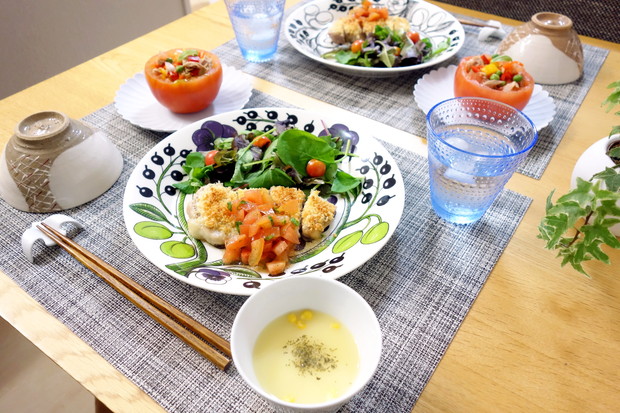 iittala・カステヘルミ・タンブラー・アクア・鳥箸置き・料理①