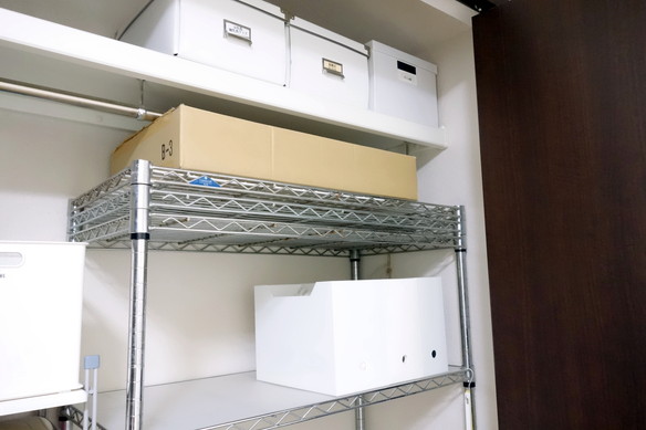 余り部屋・押入れ・右①