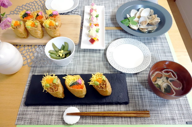 2019.3月ひなまつり料理・ダイソー・スレートプレート・いなり寿司①