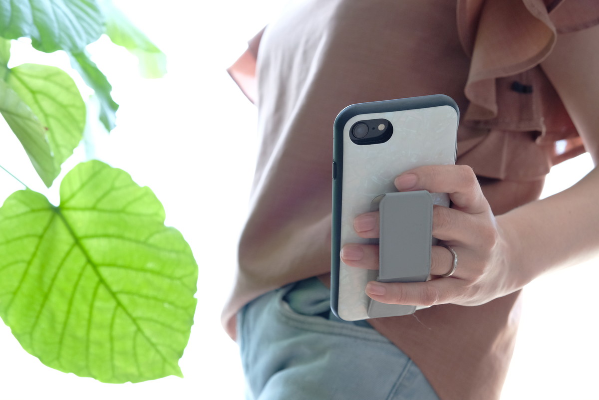 ❼5523②セリア・折りたたみスマホホルダー
