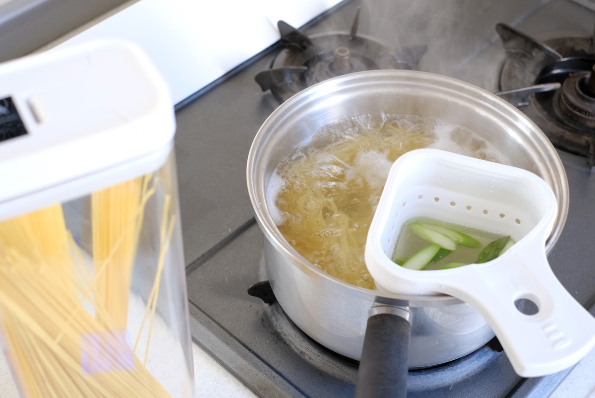 キャンドゥ・シリコーン茹でざる⑥