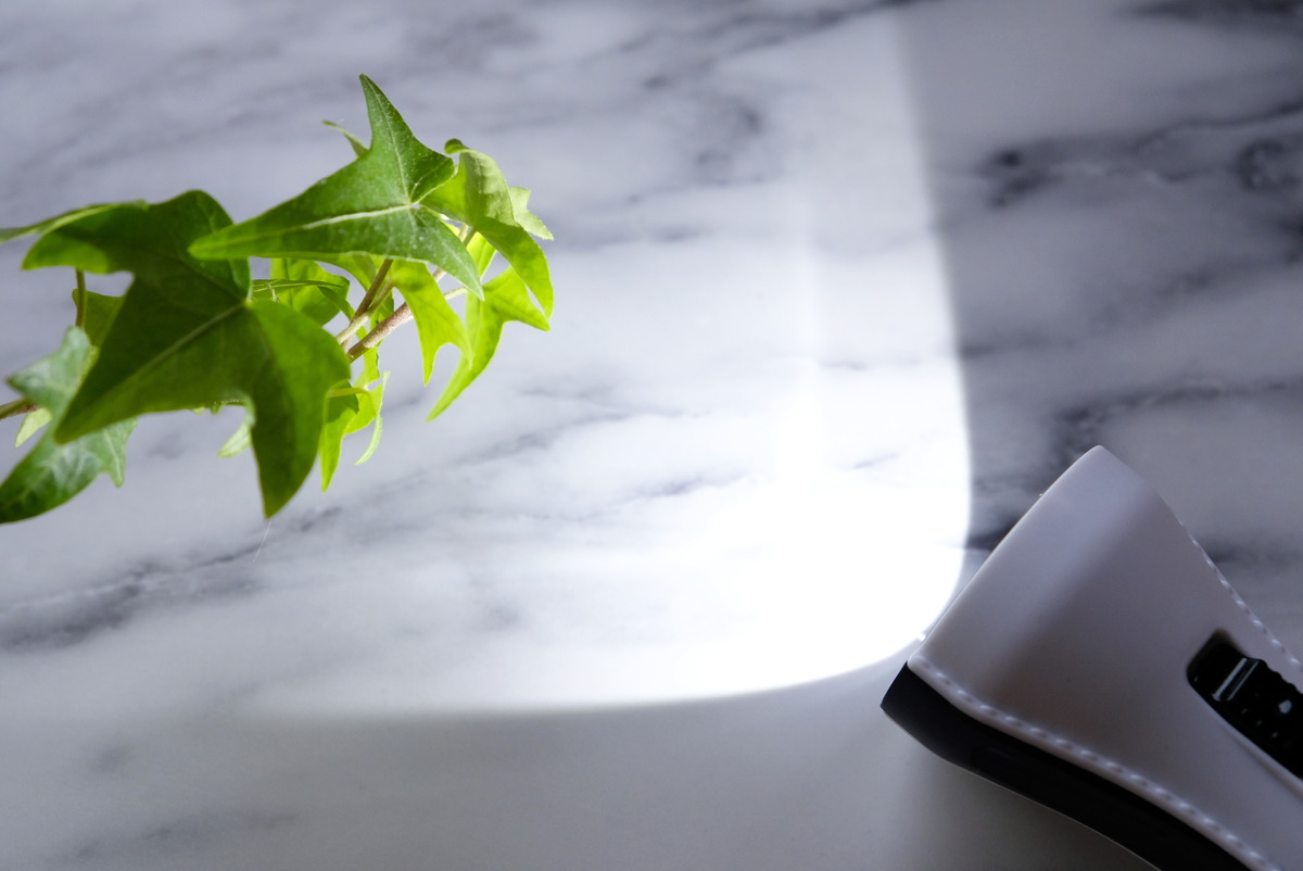 セリア・2WAYライト③