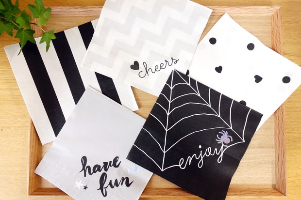 ダイソー・テーブルペーパー　モノトーン②