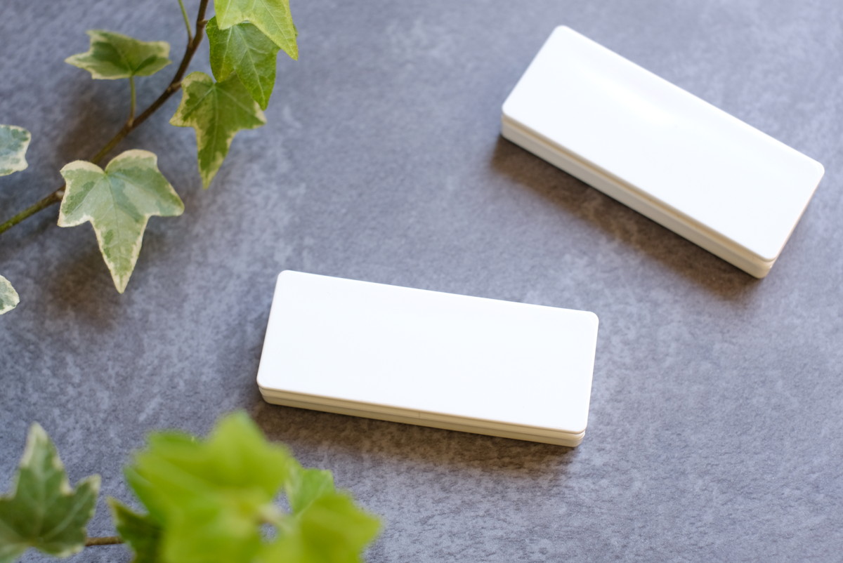 セリア・ラバーマグネット チューブホルダー⑤