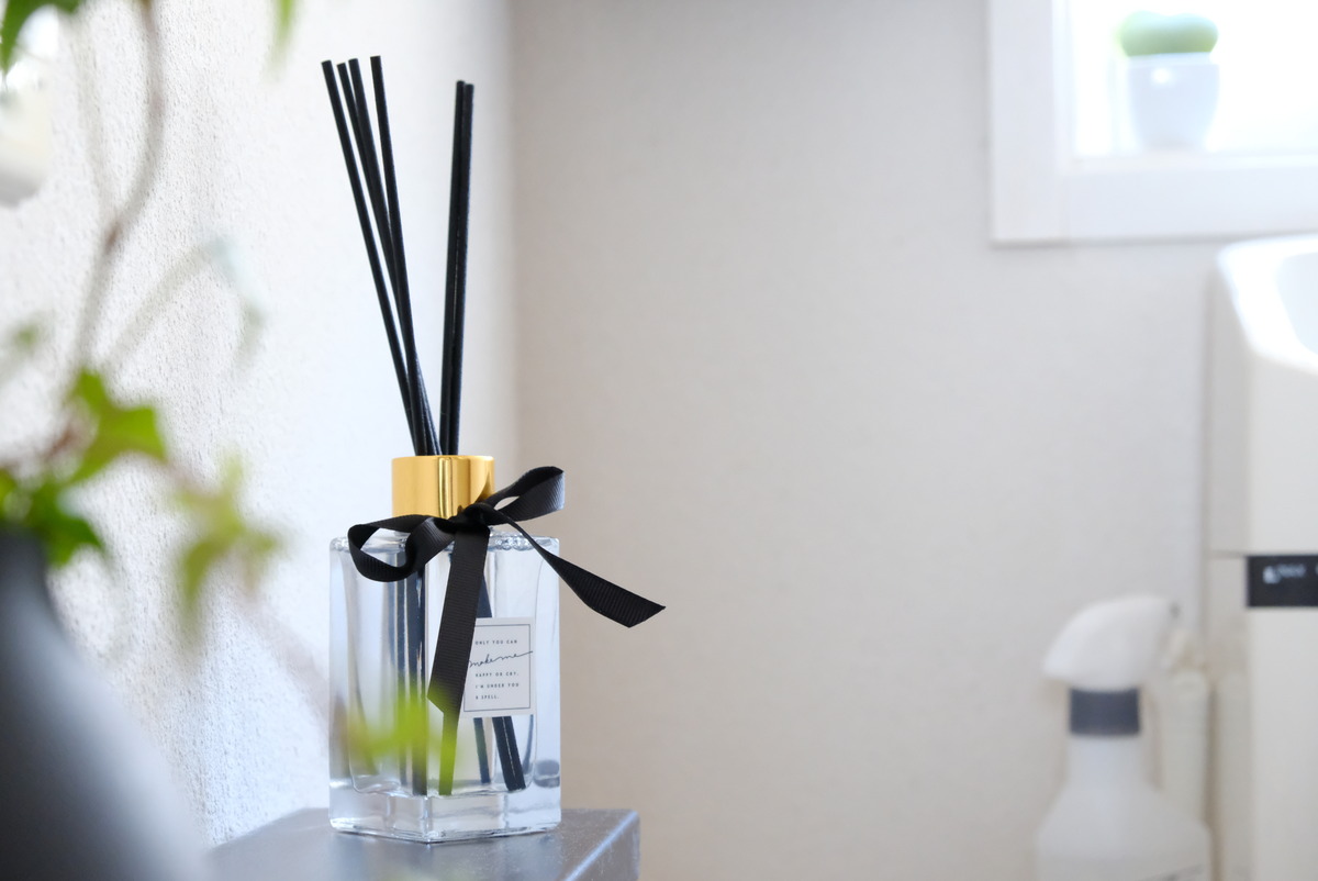 ダイソー・ディフューザー（GT、リフレッシュ）・トイレ①