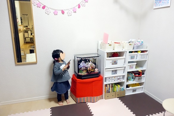 子供部屋・ひな人形②