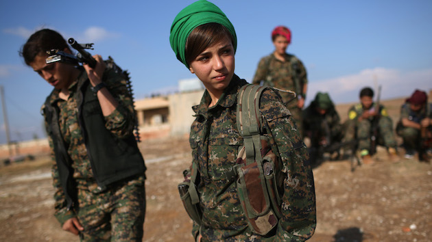 クルド人女性兵に関連した画像-01