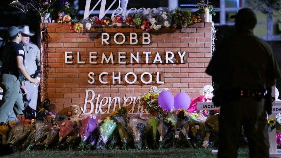 アメリカ 銃乱射 ロッブ小学校 イルマ・ガルシア ジョー・ガルシア