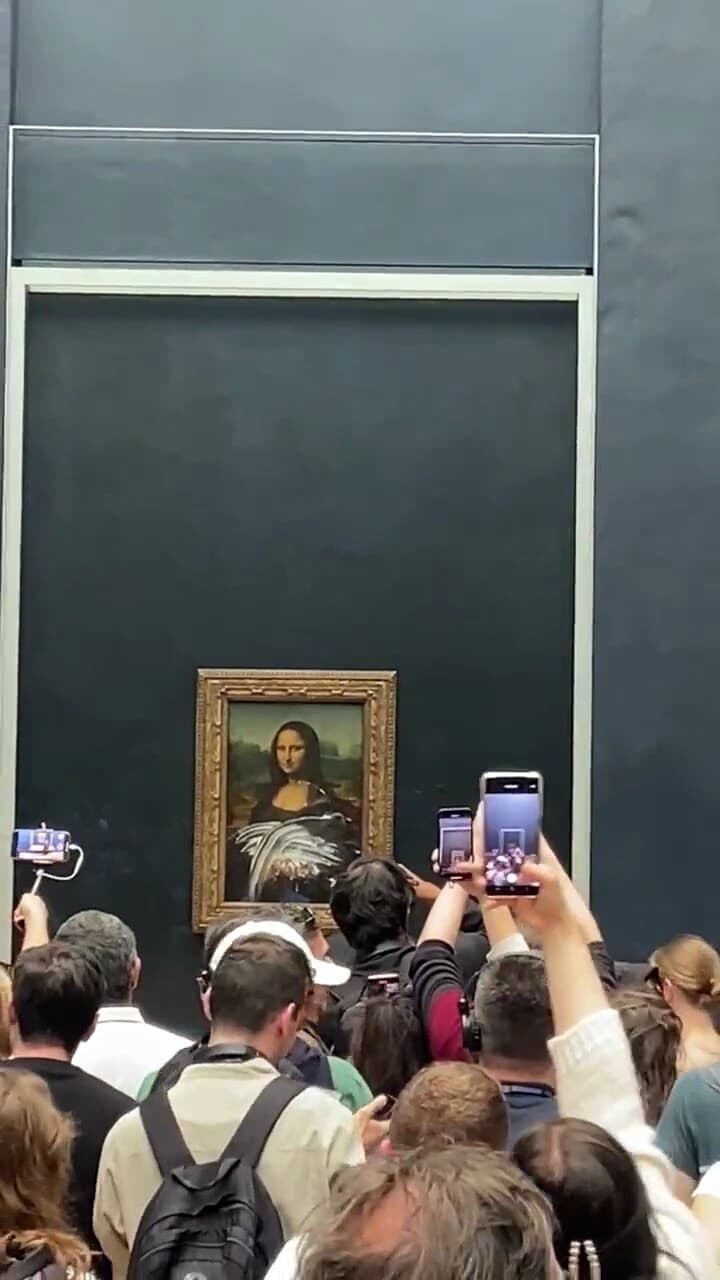 モナリザ ルーブル美術館 フランス ケーキ レオナルド・ダ・ヴィンチ