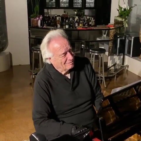天才ピアニスト ジョアン・カルロス・マルティンス バイオニック ブラジル バイオニックグローブ