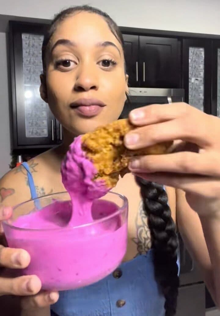 ピンクソース TikTok chef.pii