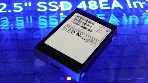 16TBのSSDがついに商品化に関連した画像-01