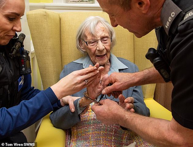 104歳のおばあちゃん逮捕に関連した画像-02