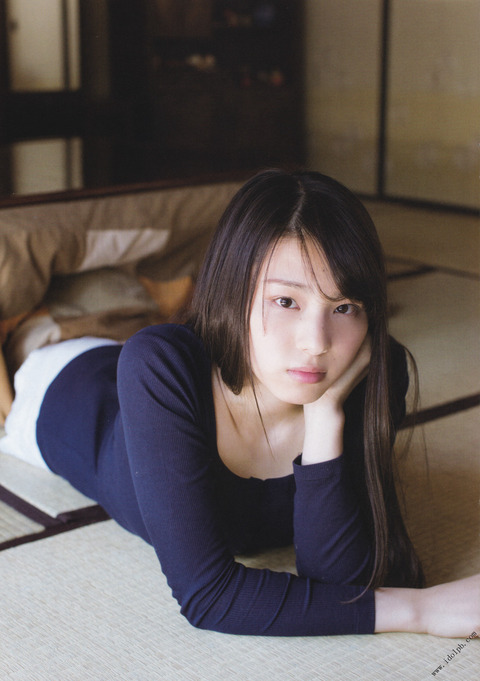 d15f813ed535c65f3f7b8ec46f73cbc5-1