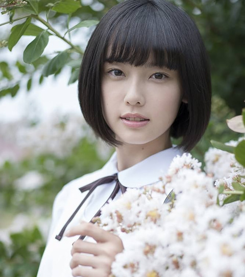 81PLE3aConL._UF1000,1000_QL80_