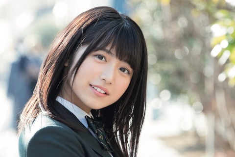 吉田莉桜