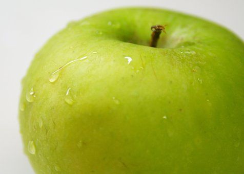 green-2613524__340