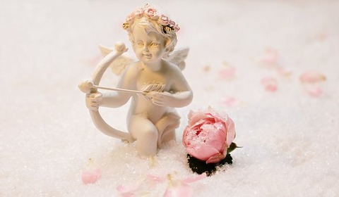 love-angel-1889683__340