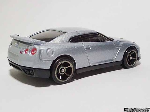 wotwheels2009_NISSAN_GT-R_R35_03
