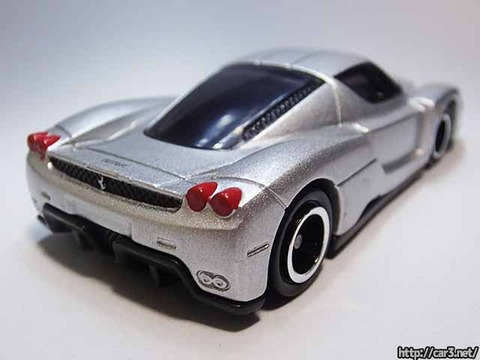 トミカ_エンツォフェラーリ初回特別仕様_11